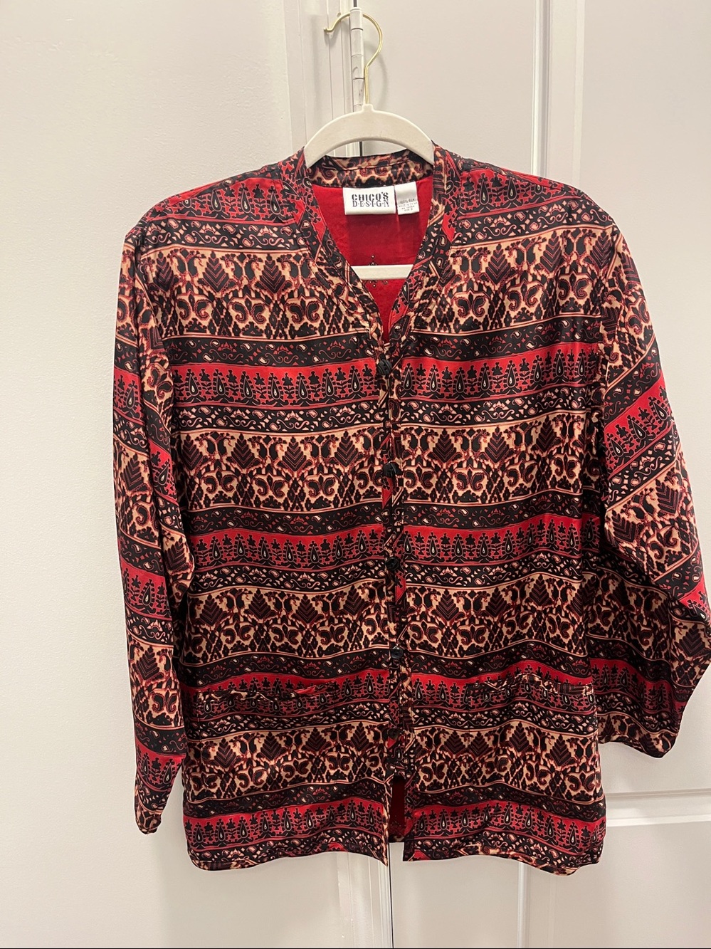 Chico's Patterned Red and Black Button-Front Women's Top